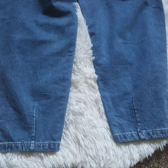 Fashion Nova Day dreaming high rise mom jeans NWT - Picture 4 of 8